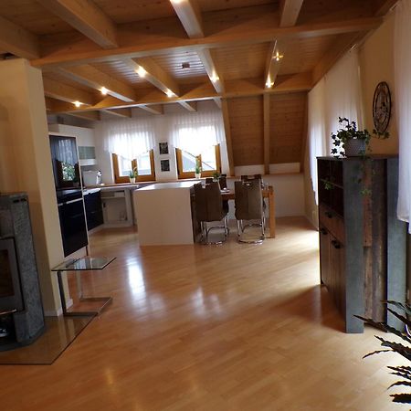 Mondfaenger Ferienwohnung , Naehe Playmobil Funpark Und Messezentrum Wilhermsdorf  ภายนอก รูปภาพ